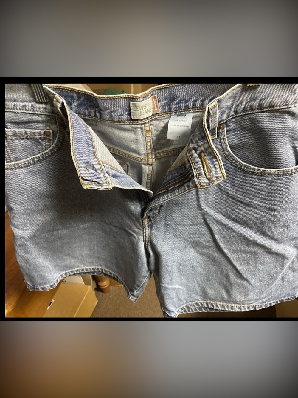 Levi Strauss 550 Series Relaxed Denim Shorts Womens Size 12 Classics